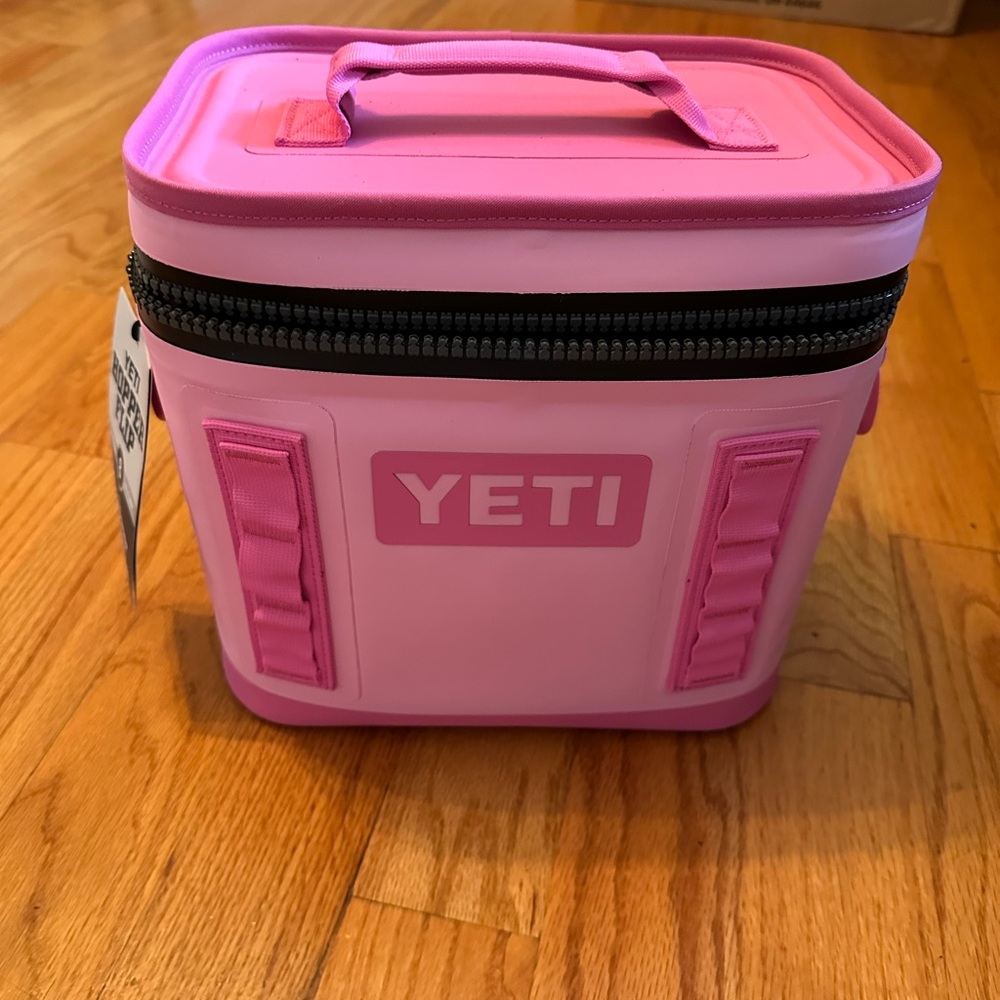 YETI Pink Hopper flip 8 cooler Lunch Box